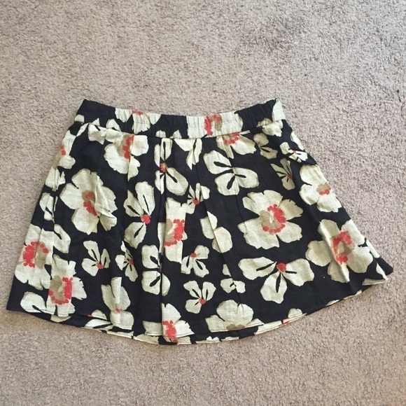 Gap Floral Mini Skirt Small - Picture 1 of 6